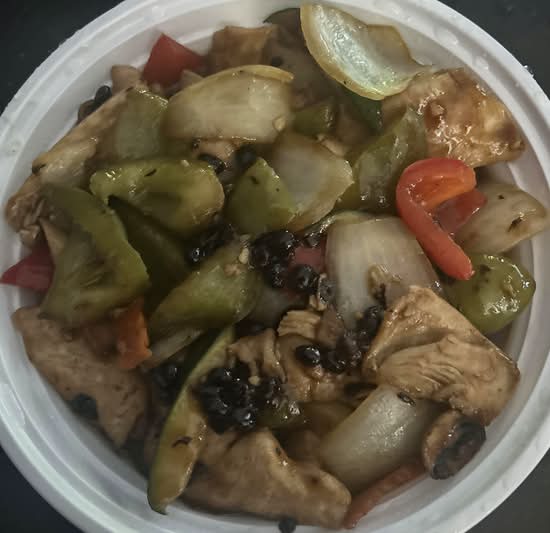 42. Chicken with Black Bean Sauce 豉汁雞肉